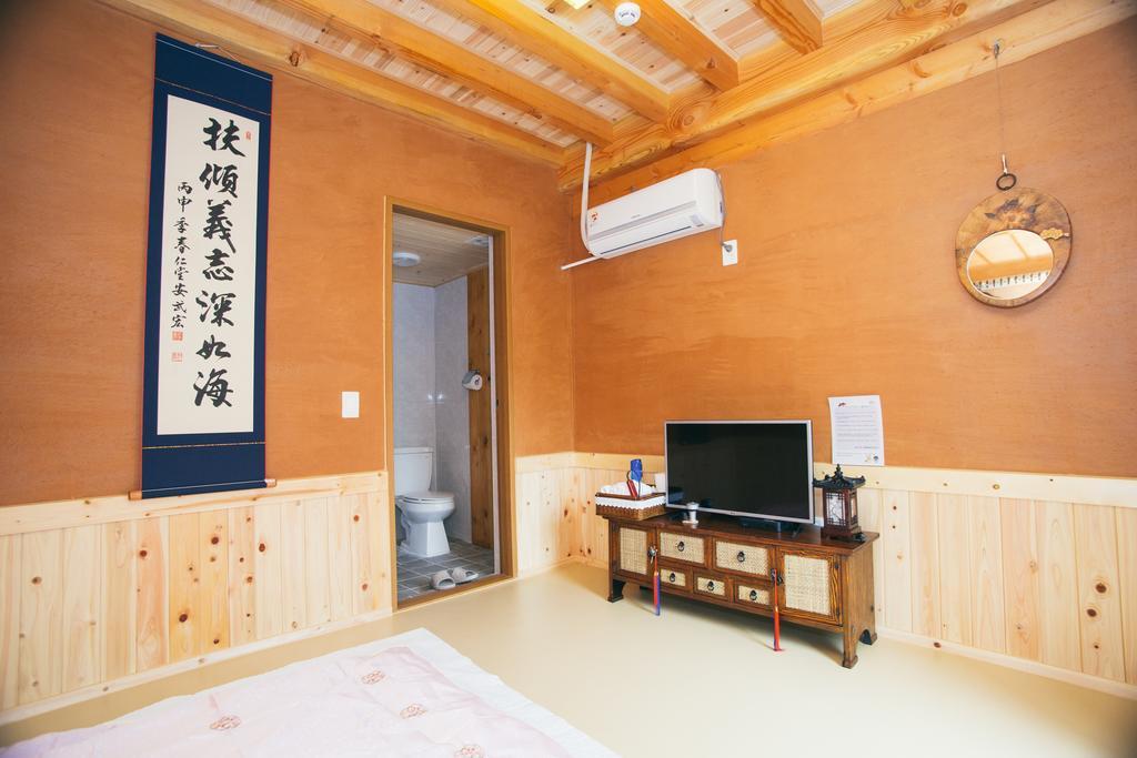 Laon Hanok Gguljam Jeonju Ngoại thất bức ảnh